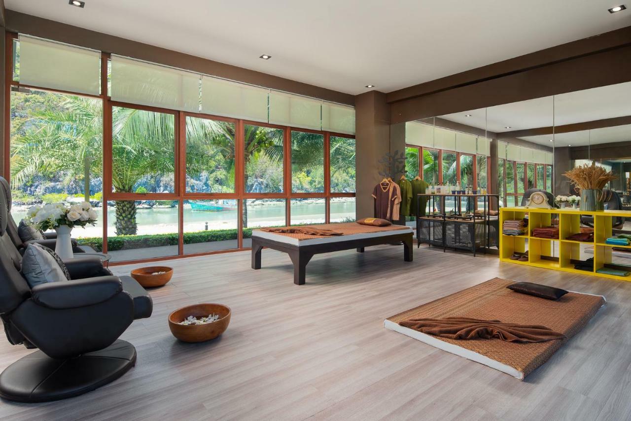 La Isla Pranburi Beach Resort Sam Roi Yot Bagian luar foto